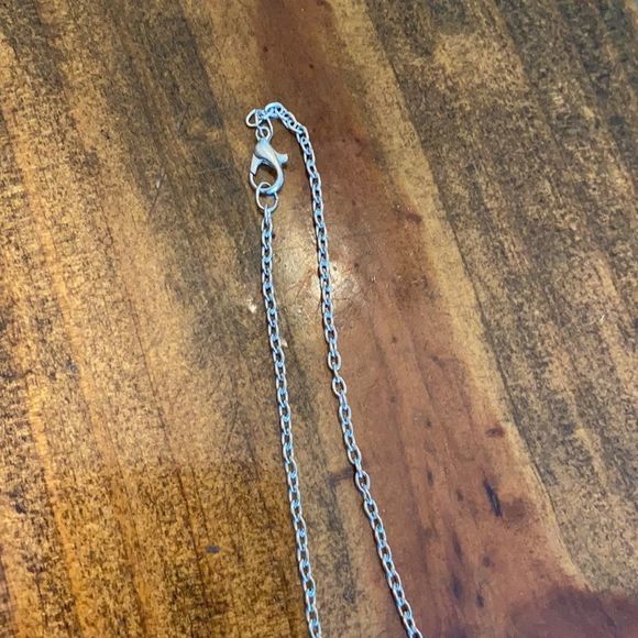 Octopus 🐙 necklace - Picture 3 of 4